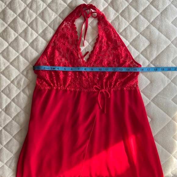 🌹 Cinema Etoile, Vintage Valentine’s Nightgown - Picture 13 of 16